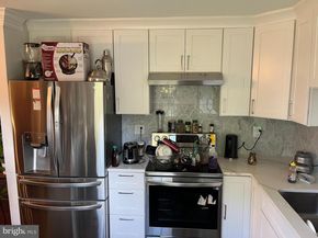 301 N Alder Avenue, Sterling VA 20164
