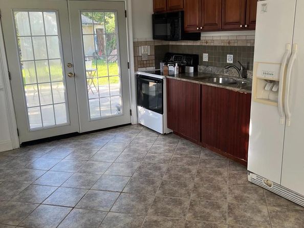 301 N Alder Avenue, Sterling VA 20164