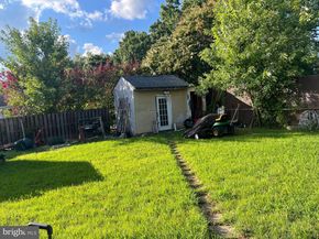 301 N Alder Avenue, Sterling VA 20164