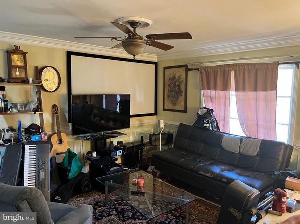 301 N Alder Avenue, Sterling VA 20164