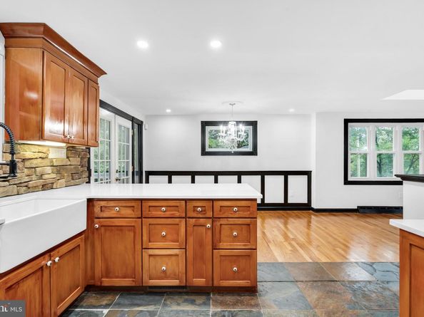 13 Asbury Avenue, Elkins Park PA 19027