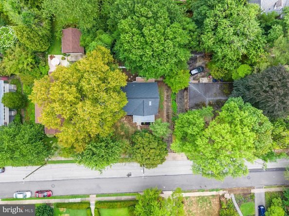 13 Asbury Avenue, Elkins Park PA 19027