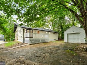 13 Asbury Avenue, Elkins Park PA 19027
