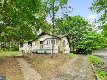 13 Asbury Avenue