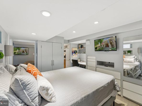 3512 30TH Street NW, Washington DC 20008