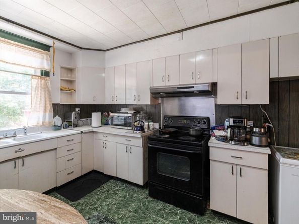 515 W Abbottsford, Philadelphia PA 19144