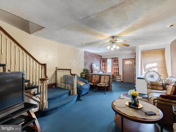 515 W Abbottsford, Philadelphia PA 19144