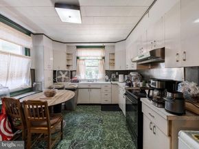 515 W Abbottsford, Philadelphia PA 19144
