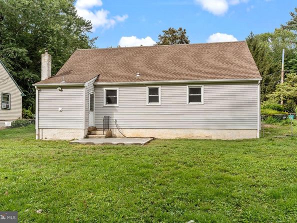 387 Larchwood Avenue, Feasterville Trevose PA 19053