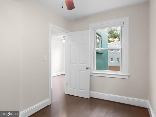 1264 Penn Street NE, Washington DC 20002