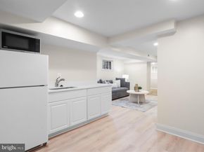 1264 Penn Street NE, Washington DC 20002