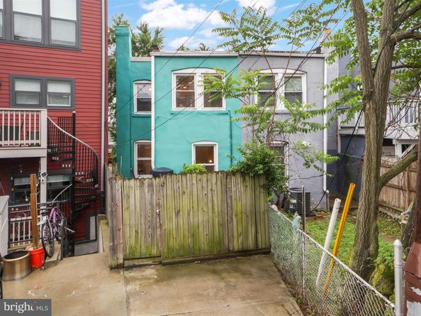 1264 Penn Street NE, Washington DC 20002