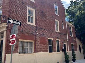 1220 Pine Street, Philadelphia PA 19107