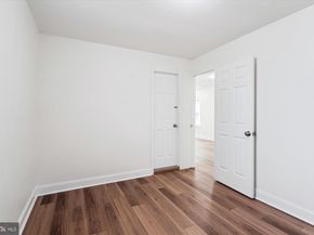 4730 19TH Street N, Arlington VA 22207