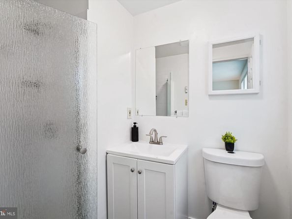 4730 19TH Street N, Arlington VA 22207