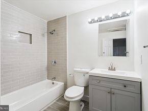 4730 19TH Street N, Arlington VA 22207