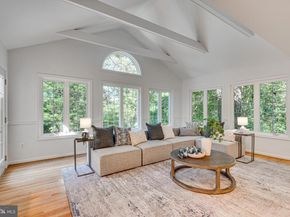 1374 Carpers Farm Way, Vienna VA 22182