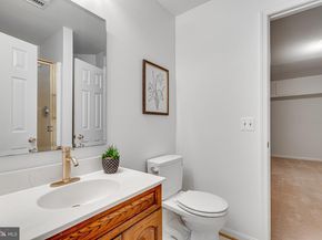1374 Carpers Farm Way, Vienna VA 22182