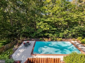 1374 Carpers Farm Way, Vienna VA 22182