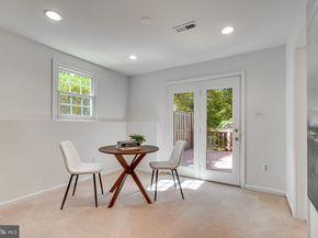 1374 Carpers Farm Way, Vienna VA 22182