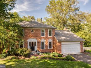 1374 Carpers Farm Way, Vienna VA 22182