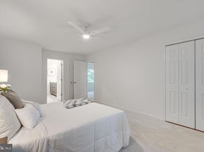 1374 Carpers Farm Way, Vienna VA 22182
