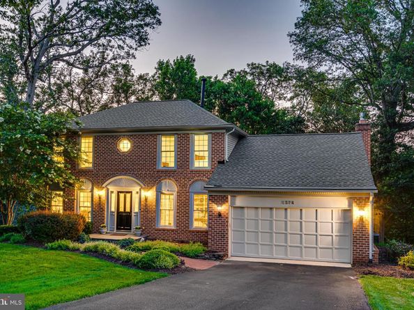 1374 Carpers Farm Way, Vienna VA 22182