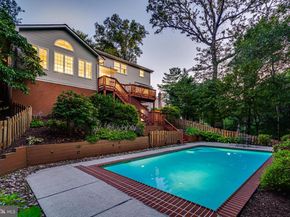 1374 Carpers Farm Way, Vienna VA 22182
