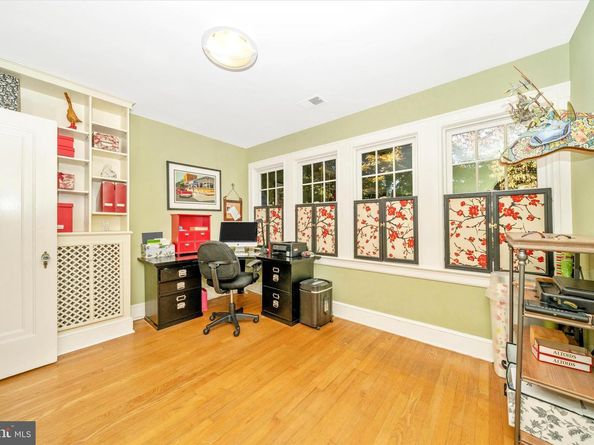 3902 Aspen Street, Chevy Chase MD 20815