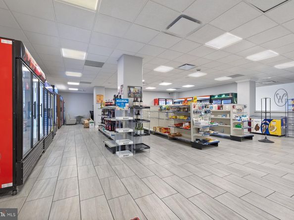 203 Yoakum Parkway 1206, Alexandria VA 22304