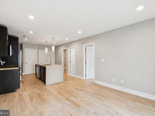 1516 Green Street, Philadelphia PA 19130