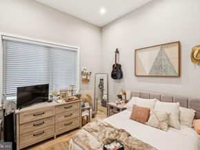 1516 Green Street, Philadelphia PA 19130