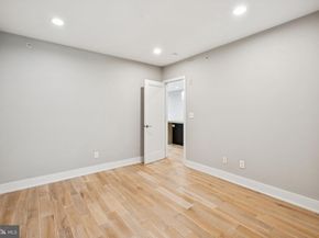 1516 Green Street, Philadelphia PA 19130