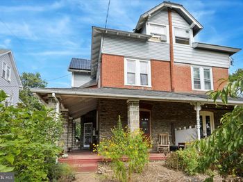 423 E High Street