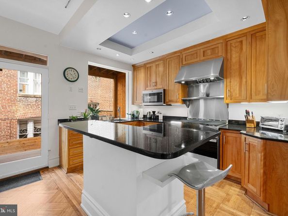 2332 19TH Street NW, Washington DC 20009
