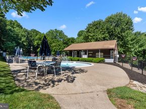 905 Edgewood Lane, Langhorne PA 19053