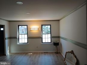 905 Edgewood Lane, Langhorne PA 19053
