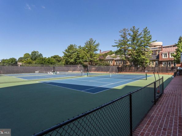 3275 Sutton Place NW A, Washington DC 20016