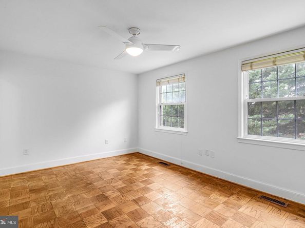 3275 Sutton Place NW A, Washington DC 20016
