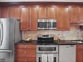3275 Sutton Place NW A, Washington DC 20016