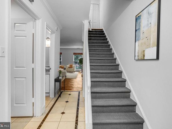 3275 Sutton Place NW A, Washington DC 20016