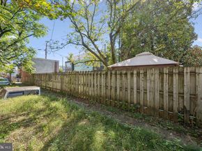 418 15TH Street SE, Washington DC 20003