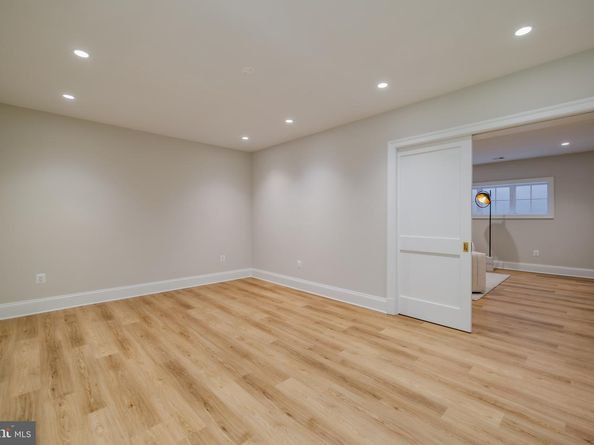 632 N Kenmore Street, Arlington VA 22201