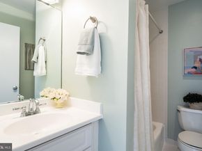 4501 Arlington Boulevard 807, Arlington VA 22203
