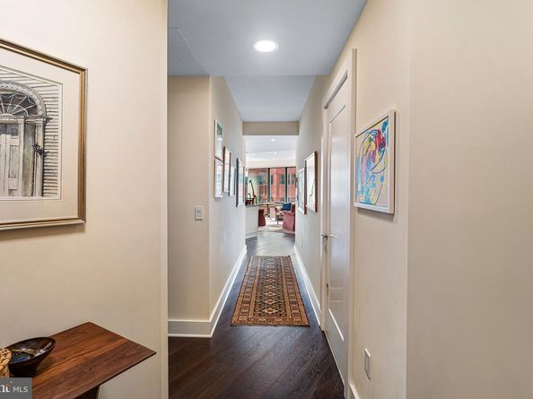 4960 Fairmont Avenue 807, Bethesda MD 20814