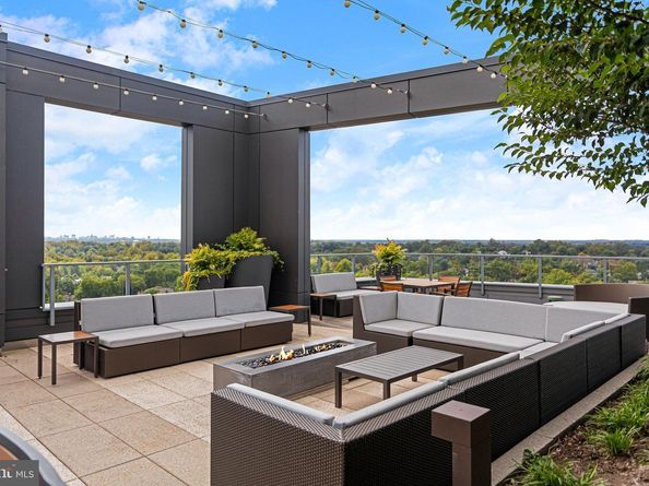 4960 Fairmont Avenue 807, Bethesda MD 20814