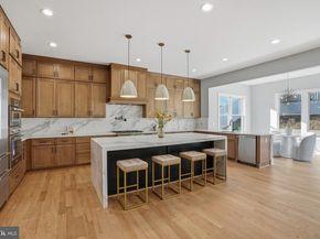 7306 Sportsman Drive, Falls Church VA 22043