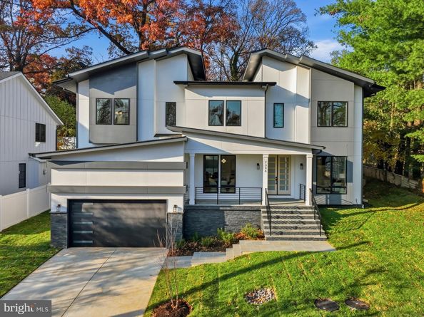 7306 Sportsman Drive, Falls Church VA 22043