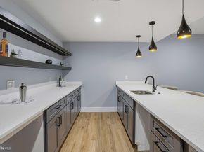 7306 Sportsman Drive, Falls Church VA 22043