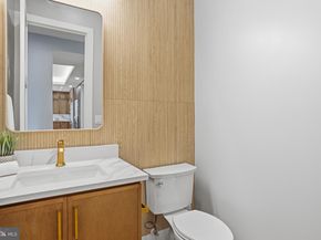 7306 Sportsman Drive, Falls Church VA 22043